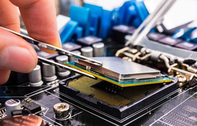 Computer Repairing and Maintenance  Course
